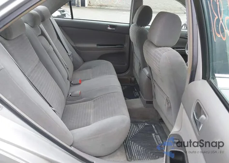 2006 Toyota Camry Le z USA, uszkodzony, nr VIN 4T1BE32K96U703619